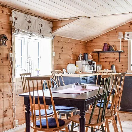 Feriehus Lovely In With Wifi